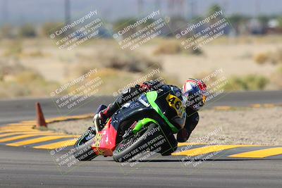 media/Oct-30-2022-CVMA (Sun) [[fb421c3cec]]/Race 11 Amateur Supersport Open/